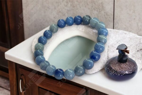 Blue Aventurine calms and balances the emotions
