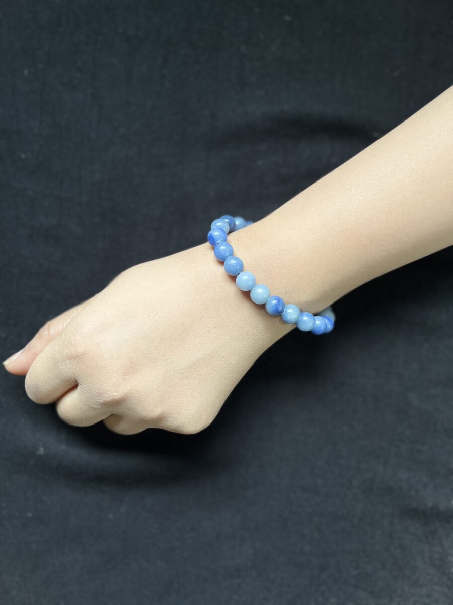 Blue Aventurine calms and balances the emotions - Image 5